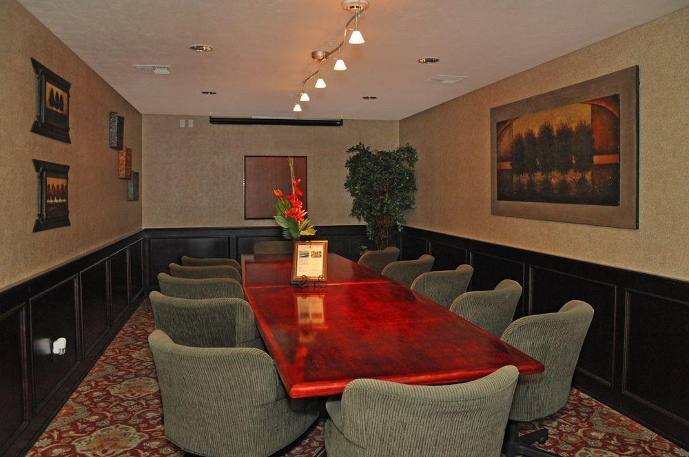 Oxford Suites Spokane Downtown Экстерьер фото