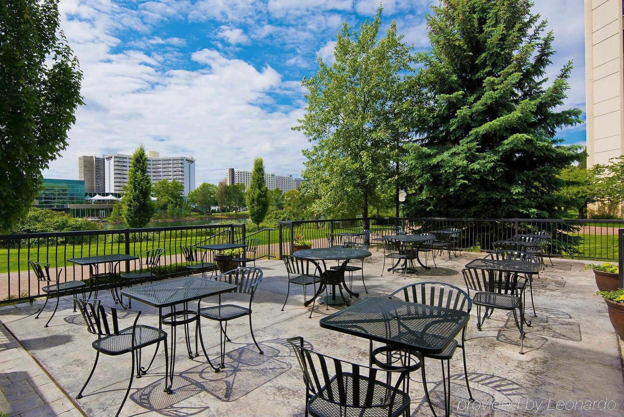 Oxford Suites Spokane Downtown Экстерьер фото