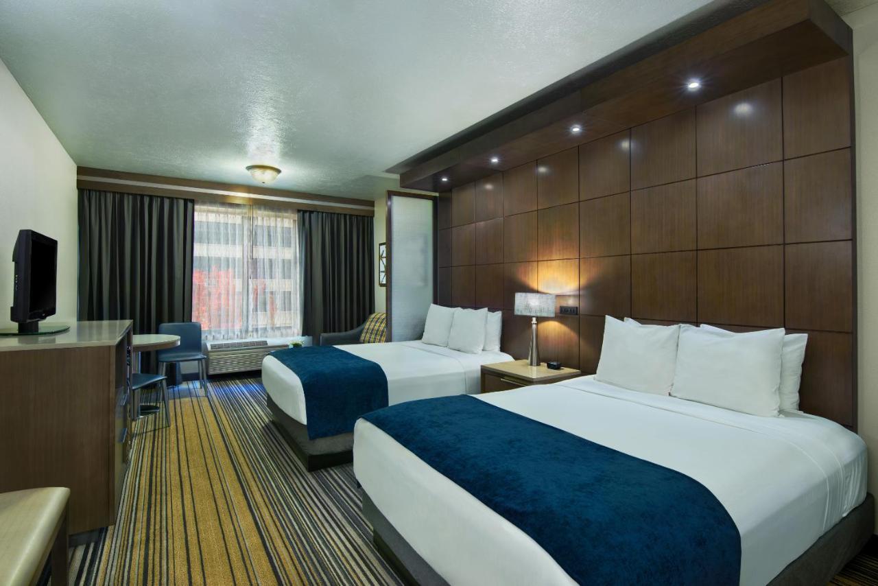 Oxford Suites Spokane Downtown Экстерьер фото