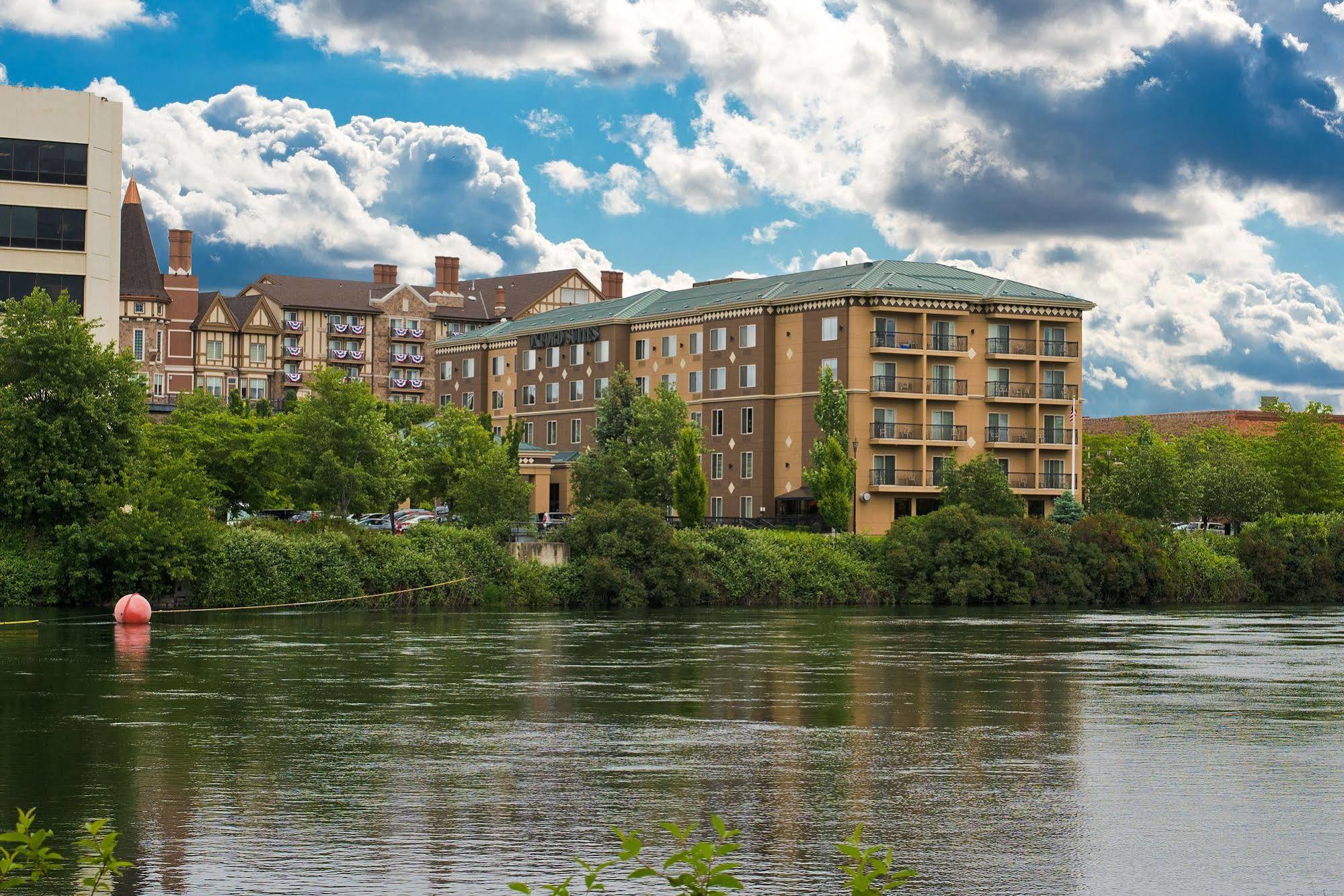 Oxford Suites Spokane Downtown Экстерьер фото